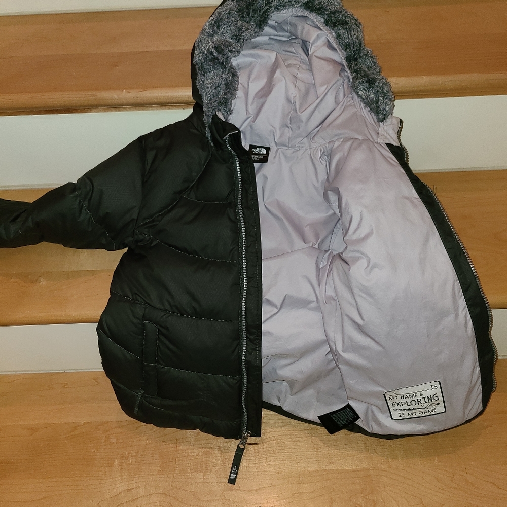 Girls sz 6 northface coat